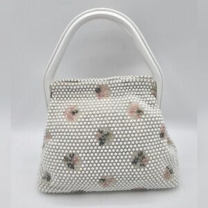 Lumured Vintage White Pink Embroidered Beaded Handbag With Plastic Handles.